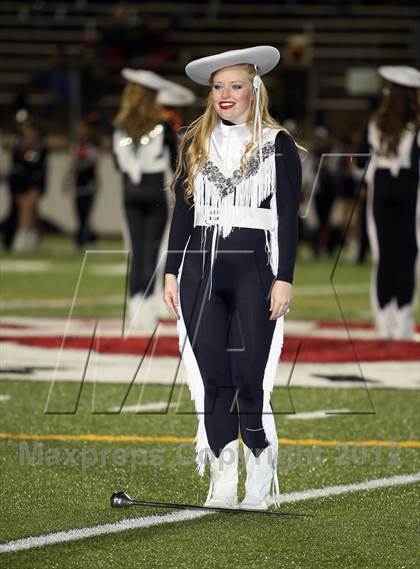 Thumbnail 1 in Canton vs. Gilmer (UIL 3A Division 2 Bi-District Playoff) photogallery.