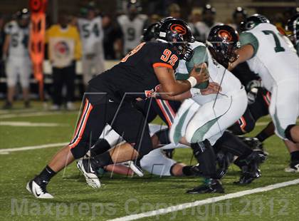 Thumbnail 2 in Canton vs. Gilmer (UIL 3A Division 2 Bi-District Playoff) photogallery.