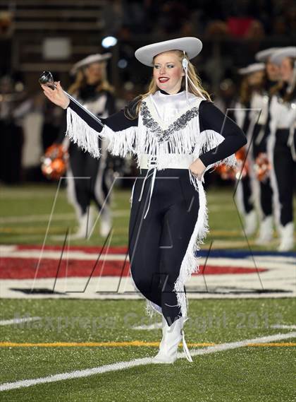 Thumbnail 3 in Canton vs. Gilmer (UIL 3A Division 2 Bi-District Playoff) photogallery.