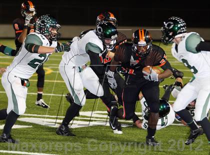 Thumbnail 2 in Canton vs. Gilmer (UIL 3A Division 2 Bi-District Playoff) photogallery.
