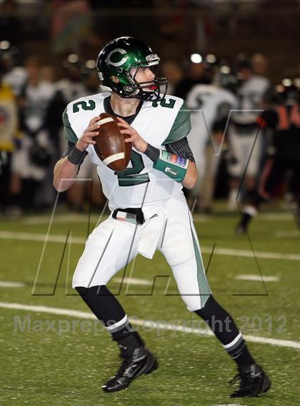 Thumbnail 2 in Canton vs. Gilmer (UIL 3A Division 2 Bi-District Playoff) photogallery.