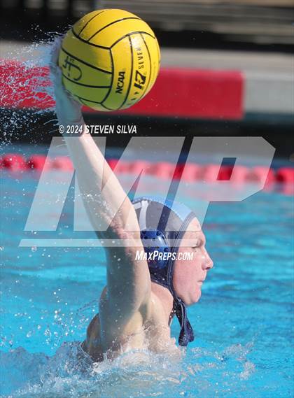 Thumbnail 2 in Granite Hills vs. Grossmont (CIF SDS D1 Quarterfinal) photogallery.