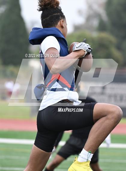 Thumbnail 2 in  Ocean View Seahawk Classic 7x7 photogallery.