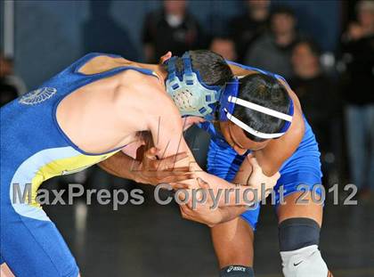 Thumbnail 2 in Massapequa Holiday Tournament Finals photogallery.