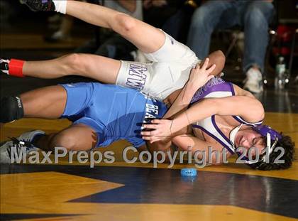Thumbnail 2 in Massapequa Holiday Tournament Finals photogallery.