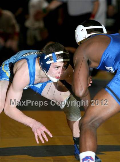 Thumbnail 2 in Massapequa Holiday Tournament Finals photogallery.
