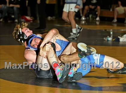 Thumbnail 3 in Massapequa Holiday Tournament Finals photogallery.