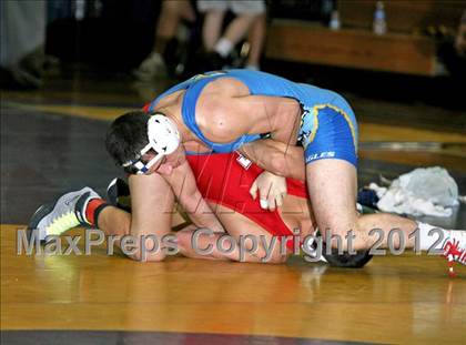 Thumbnail 3 in Massapequa Holiday Tournament Finals photogallery.