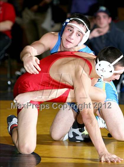Thumbnail 1 in Massapequa Holiday Tournament Finals photogallery.