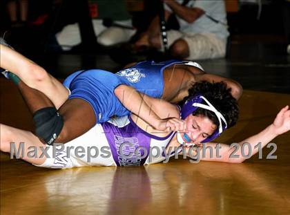 Thumbnail 2 in Massapequa Holiday Tournament Finals photogallery.