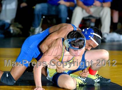 Thumbnail 2 in Massapequa Holiday Tournament Finals photogallery.