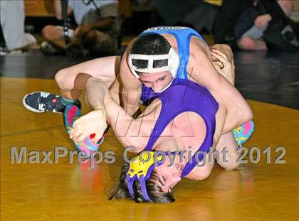 Thumbnail 2 in Massapequa Holiday Tournament Finals photogallery.