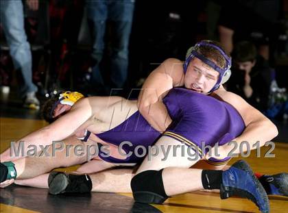 Thumbnail 3 in Massapequa Holiday Tournament Finals photogallery.