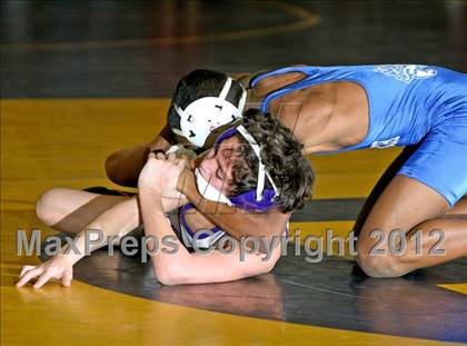 Thumbnail 1 in Massapequa Holiday Tournament Finals photogallery.