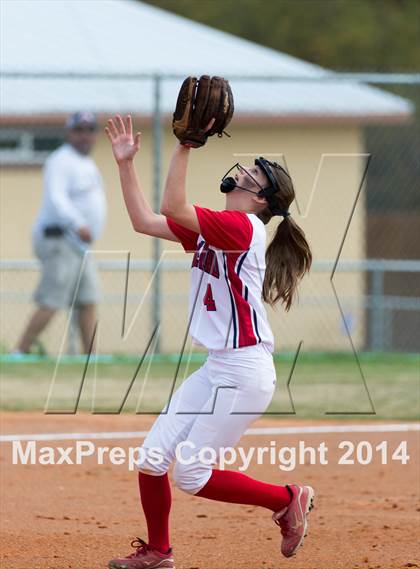 Thumbnail 3 in Incarnate Word Corpus Christi vs Holy Cross (TAPPS 3-4A Division Playoff) photogallery.