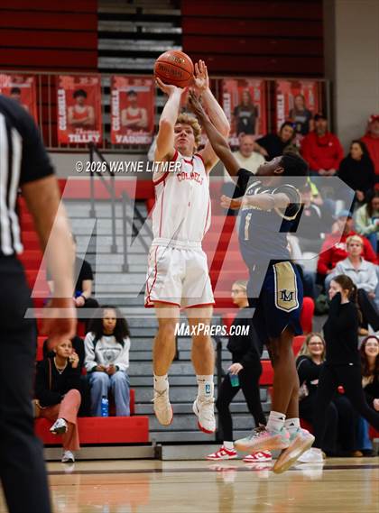 Thumbnail 2 in Lloyd Memorial @ Dixie photogallery.