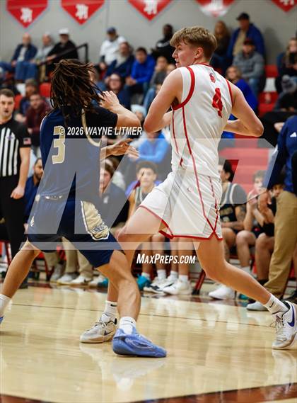 Thumbnail 2 in Lloyd Memorial @ Dixie photogallery.