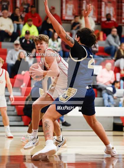 Thumbnail 2 in Lloyd Memorial @ Dixie photogallery.