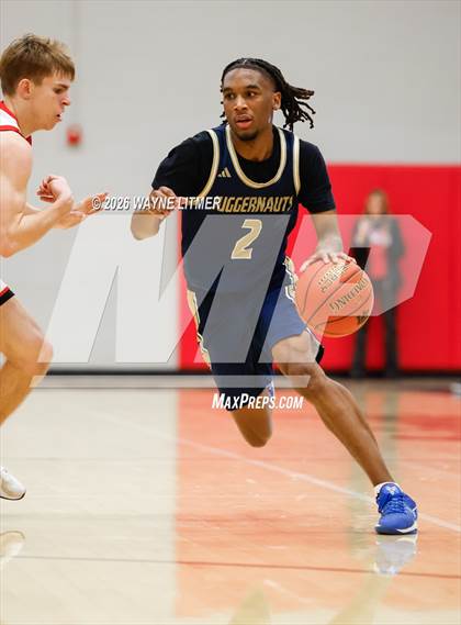 Thumbnail 3 in Lloyd Memorial @ Dixie photogallery.