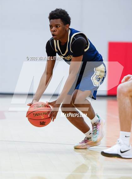 Thumbnail 2 in Lloyd Memorial @ Dixie photogallery.