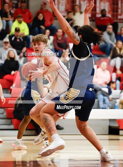 Thumbnail 1 in Lloyd Memorial @ Dixie photogallery.