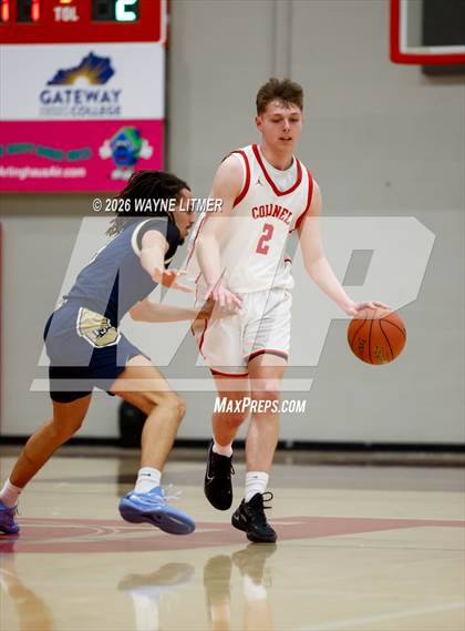 Thumbnail 3 in Lloyd Memorial @ Dixie photogallery.