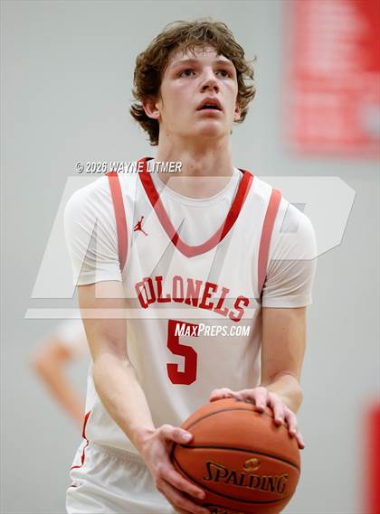 Thumbnail 1 in Lloyd Memorial @ Dixie photogallery.