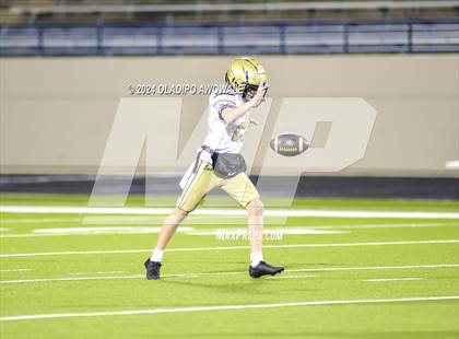 Thumbnail 2 in Allen @ Plano East (Blue Team) photogallery.