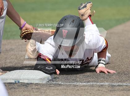 Thumbnail 2 in Viewmont vs. Woods Cross (UHSAA 5A Bracket Play) photogallery.