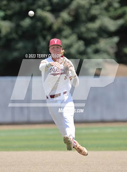 Thumbnail 3 in Viewmont vs. Woods Cross (UHSAA 5A Bracket Play) photogallery.