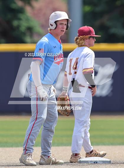 Thumbnail 3 in Viewmont vs. Woods Cross (UHSAA 5A Bracket Play) photogallery.