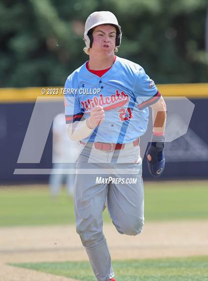 Thumbnail 2 in Viewmont vs. Woods Cross (UHSAA 5A Bracket Play) photogallery.