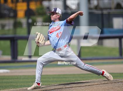 Thumbnail 3 in Viewmont vs. Woods Cross (UHSAA 5A Bracket Play) photogallery.