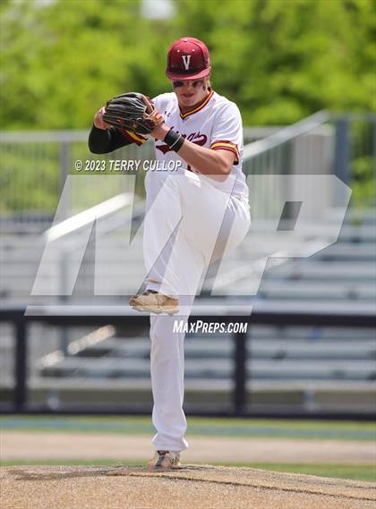 Thumbnail 1 in Viewmont vs. Woods Cross (UHSAA 5A Bracket Play) photogallery.