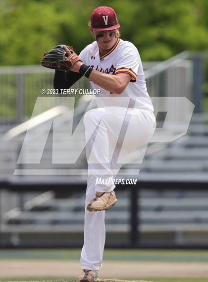 Thumbnail 2 in Viewmont vs. Woods Cross (UHSAA 5A Bracket Play) photogallery.