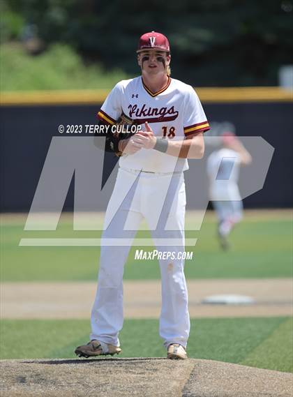 Thumbnail 1 in Viewmont vs. Woods Cross (UHSAA 5A Bracket Play) photogallery.