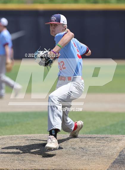 Thumbnail 1 in Viewmont vs. Woods Cross (UHSAA 5A Bracket Play) photogallery.