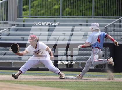 Thumbnail 2 in Viewmont vs. Woods Cross (UHSAA 5A Bracket Play) photogallery.