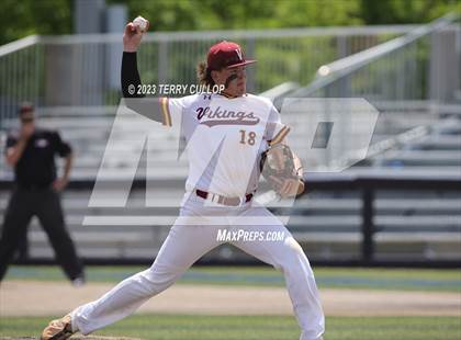 Thumbnail 1 in Viewmont vs. Woods Cross (UHSAA 5A Bracket Play) photogallery.