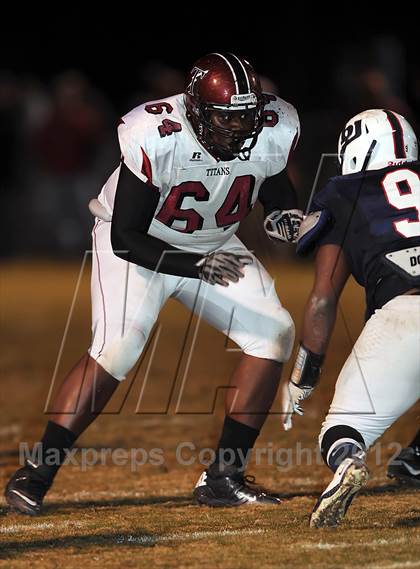 Thumbnail 1 in Bob Jones vs. Gadsden City (AHSAA Playoff Round 1) photogallery.