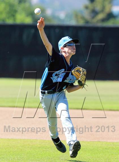 Thumbnail 2 in Calvin Christian vs. Julian (CIF SDS D5 Final) photogallery.
