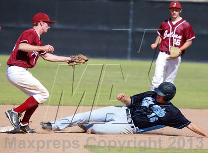 Thumbnail 3 in Calvin Christian vs. Julian (CIF SDS D5 Final) photogallery.