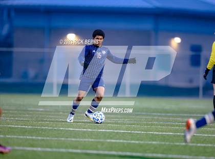 Thumbnail 2 in Lake Creek vs Magnolia West photogallery.