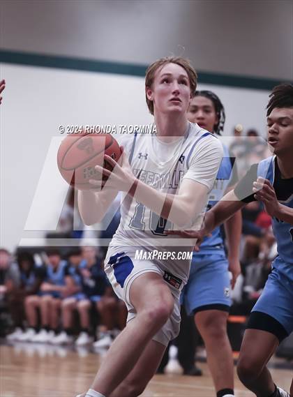 Thumbnail 2 in Sweeny vs Needville (UIL Basketball 4A Region 4 Bi-District) photogallery.