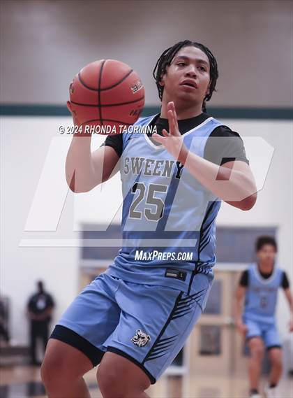 Thumbnail 1 in Sweeny vs Needville (UIL Basketball 4A Region 4 Bi-District) photogallery.