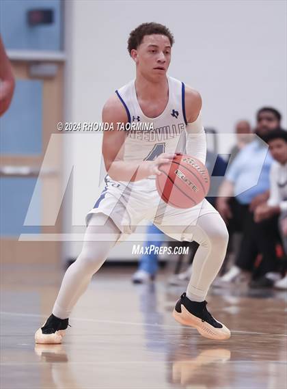 Thumbnail 2 in Sweeny vs Needville (UIL Basketball 4A Region 4 Bi-District) photogallery.