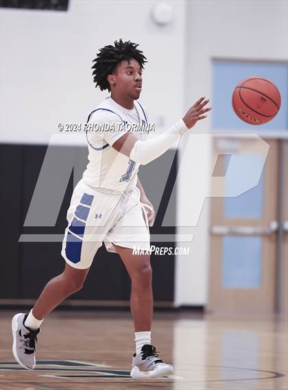 Thumbnail 2 in Sweeny vs Needville (UIL Basketball 4A Region 4 Bi-District) photogallery.