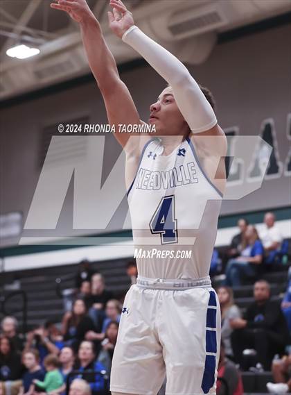 Thumbnail 1 in Sweeny vs Needville (UIL Basketball 4A Region 4 Bi-District) photogallery.