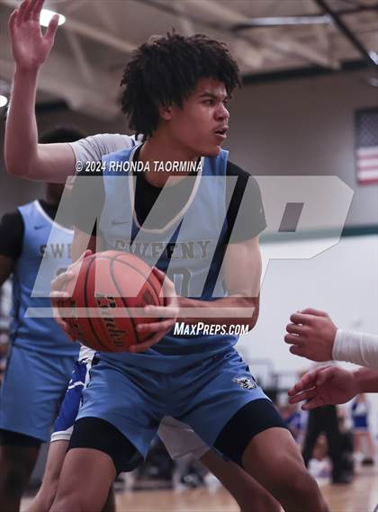 Thumbnail 2 in Sweeny vs Needville (UIL Basketball 4A Region 4 Bi-District) photogallery.