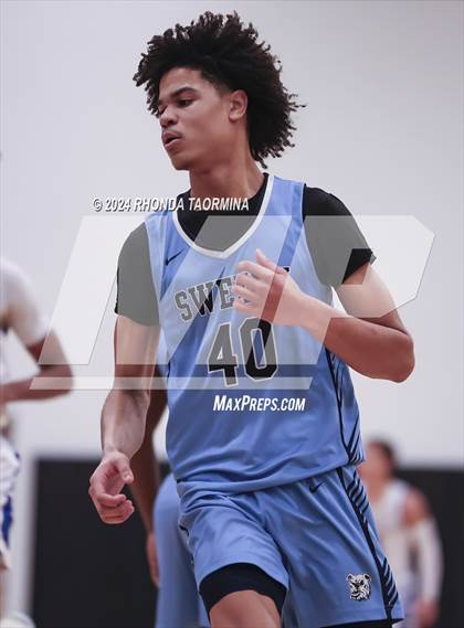 Thumbnail 1 in Sweeny vs Needville (UIL Basketball 4A Region 4 Bi-District) photogallery.